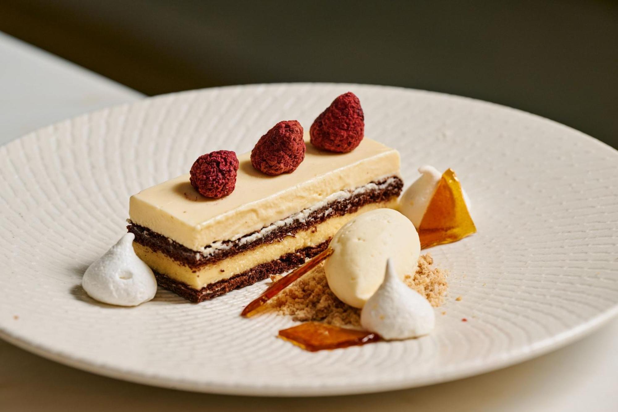 Sheraton Melbourne Hotel Kültér fotó A dessert