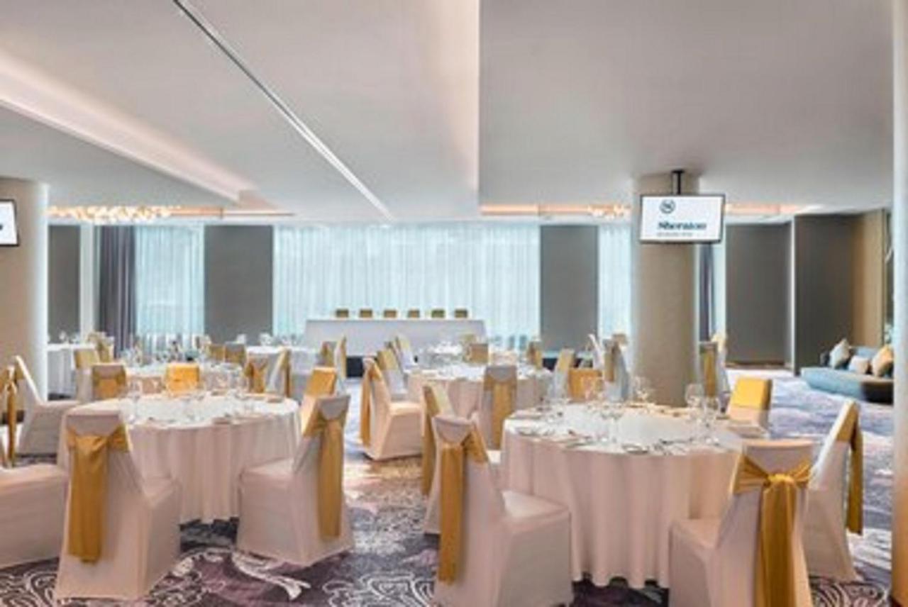 Sheraton Melbourne Hotel Kültér fotó The ballroom at the hotel